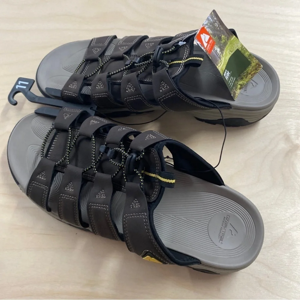 Ozark Trail Men’s Fisher Slides size 11 (AY)